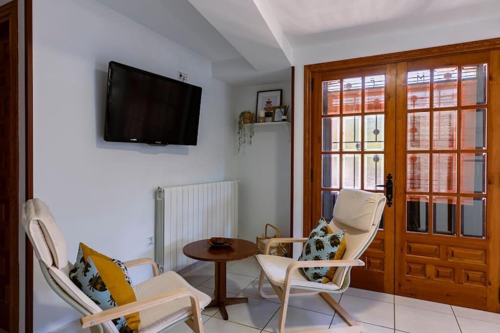 Casa Feli - Apartamento Con Jardin Privado En Los Pirineos Castiello de Jaca Exterior foto
